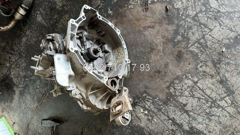 Ford C-max 1.6 Ecoboost Çıkma Şanzıman